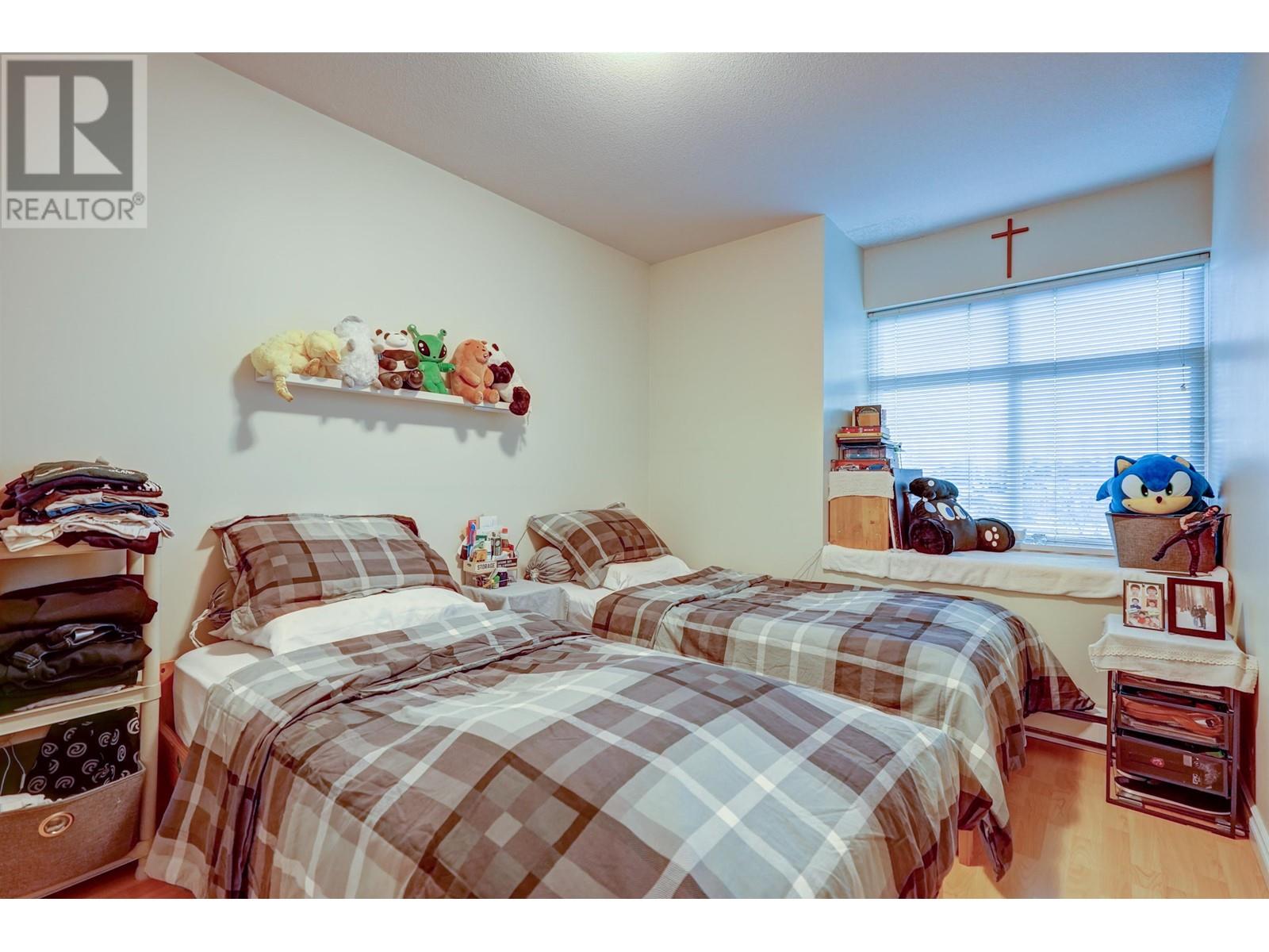 Listing Picture 15 of 20 : 62 7128 STRIDE AVENUE, Burnaby / 本拿比 - 魯藝地產 Yvonne Lu Group - MLS Medallion Club Member