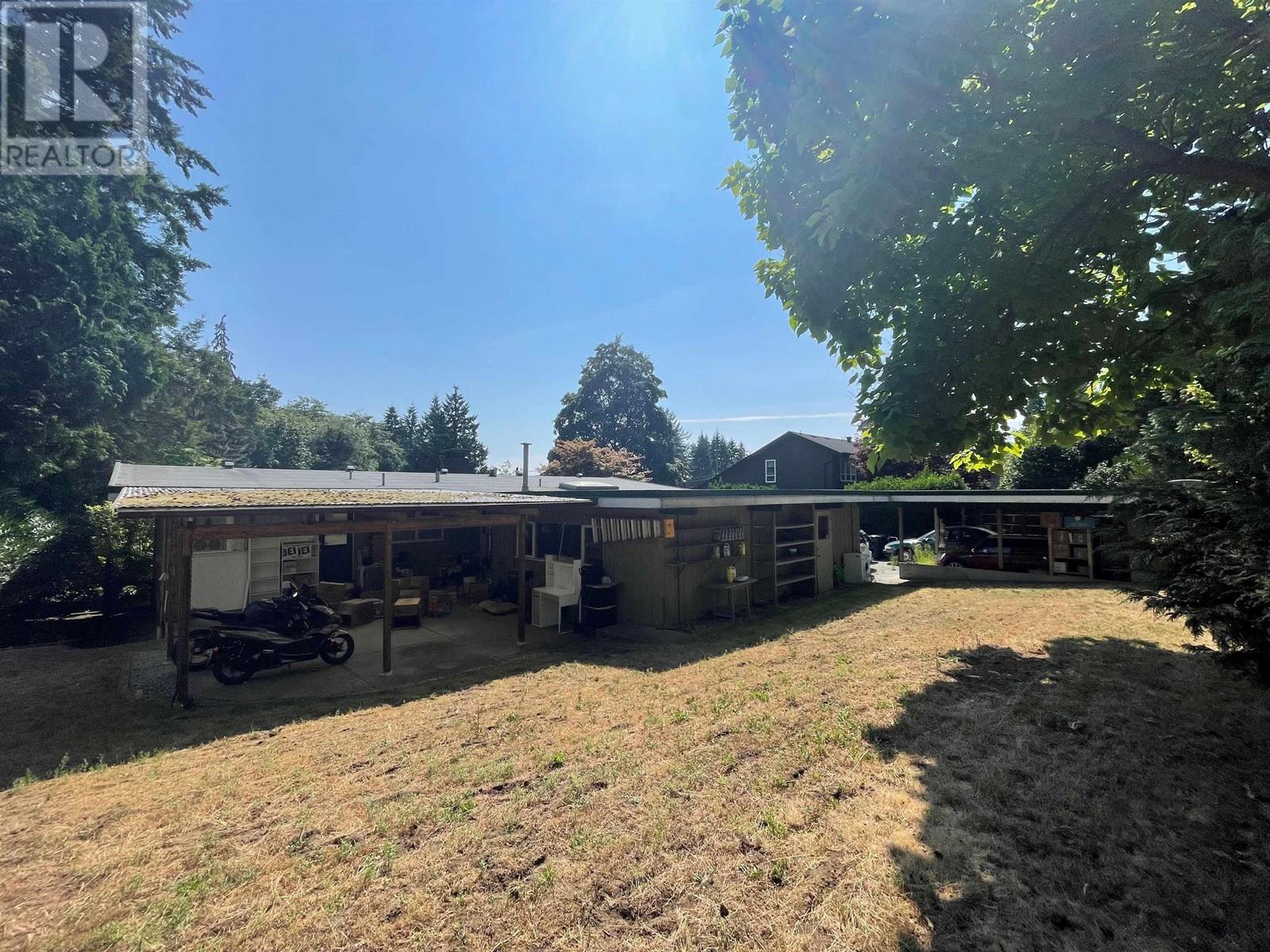 731 Shaw Avenue, Coquitlam, British Columbia  V3K 2R7 - Photo 12 - R2965468
