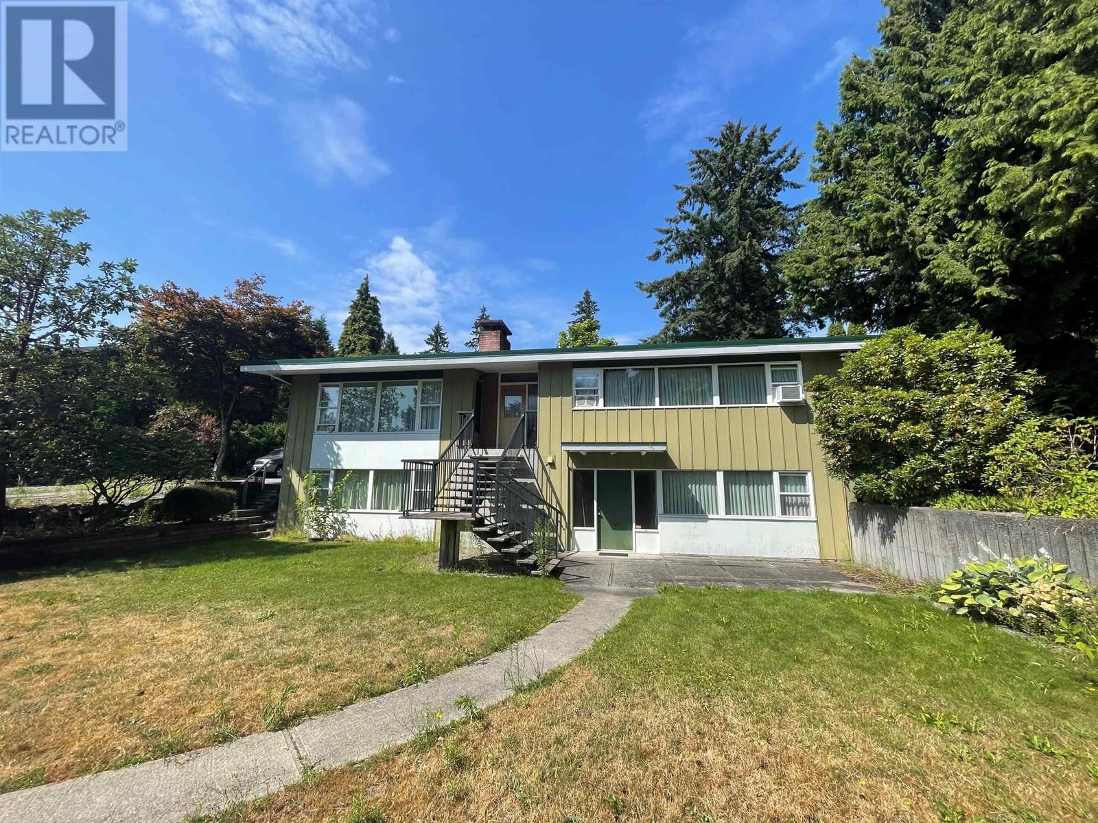 731 Shaw Avenue, Coquitlam, British Columbia  V3K 2R7 - Photo 8 - R2965468
