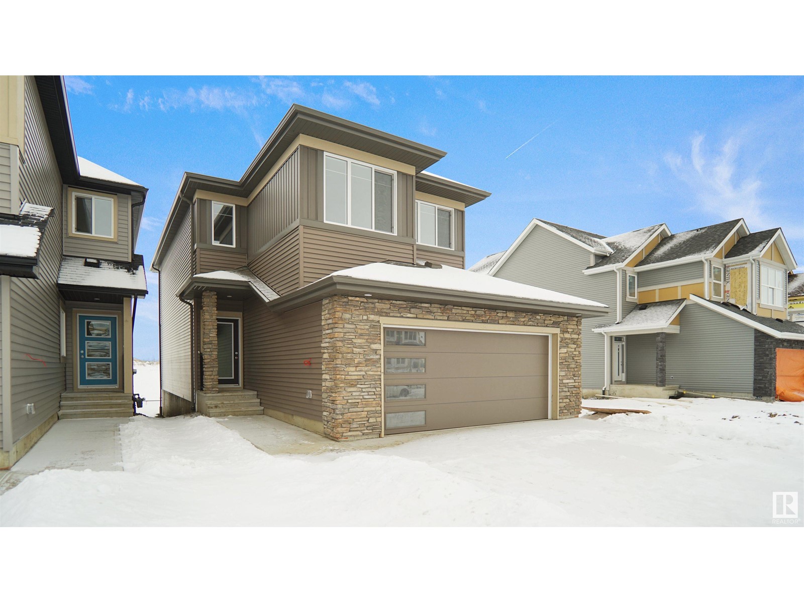 Property at 4628 177 AV NW image 1