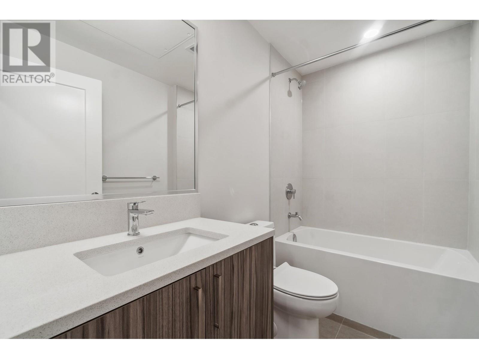 302 5535 Hastings Street, Burnaby, British Columbia  V5B 1R2 - Photo 16 - R2955871