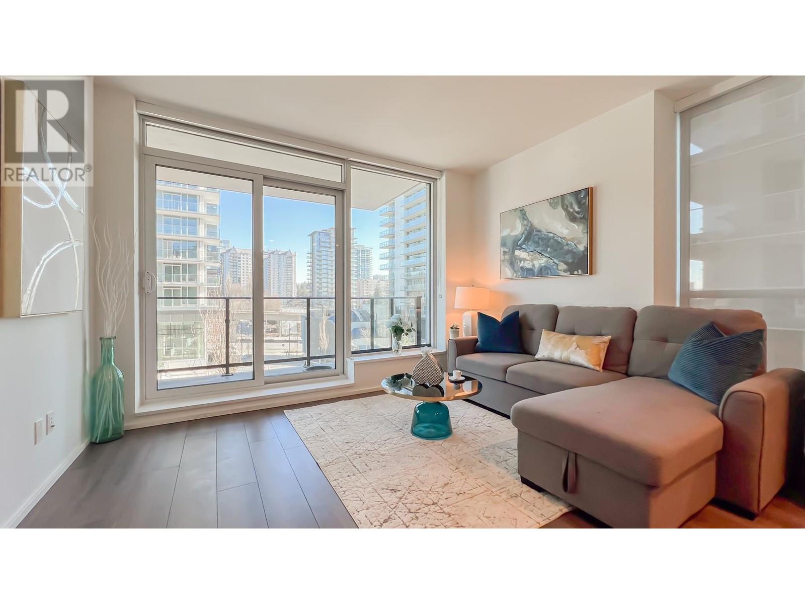 Listing Picture 13 of 35 : 309 3809 EVERGREEN PLACE, Burnaby / 本拿比 - 魯藝地產 Yvonne Lu Group - MLS Medallion Club Member