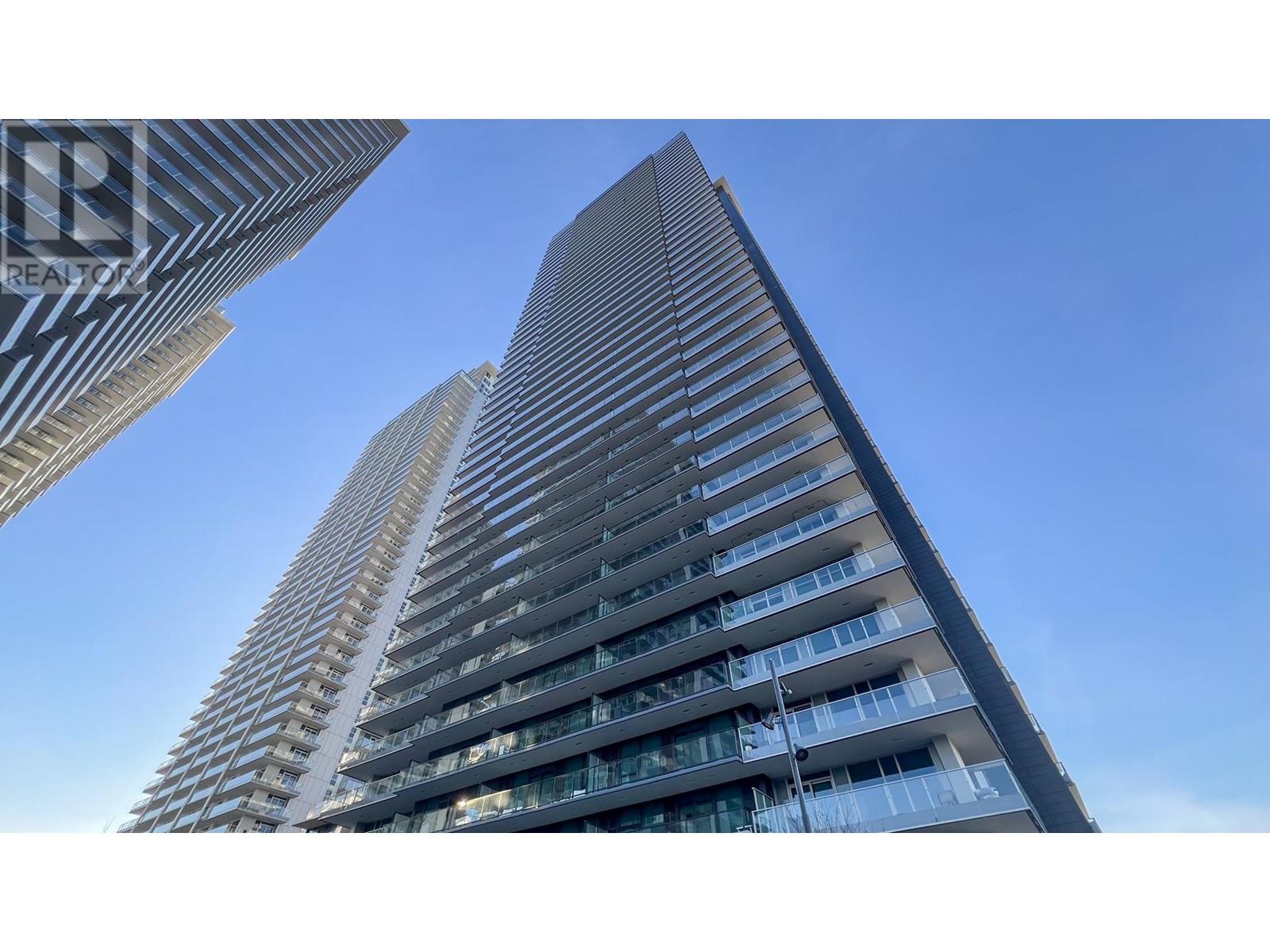 Listing Picture 2 of 35 : 309 3809 EVERGREEN PLACE, Burnaby / 本拿比 - 魯藝地產 Yvonne Lu Group - MLS Medallion Club Member