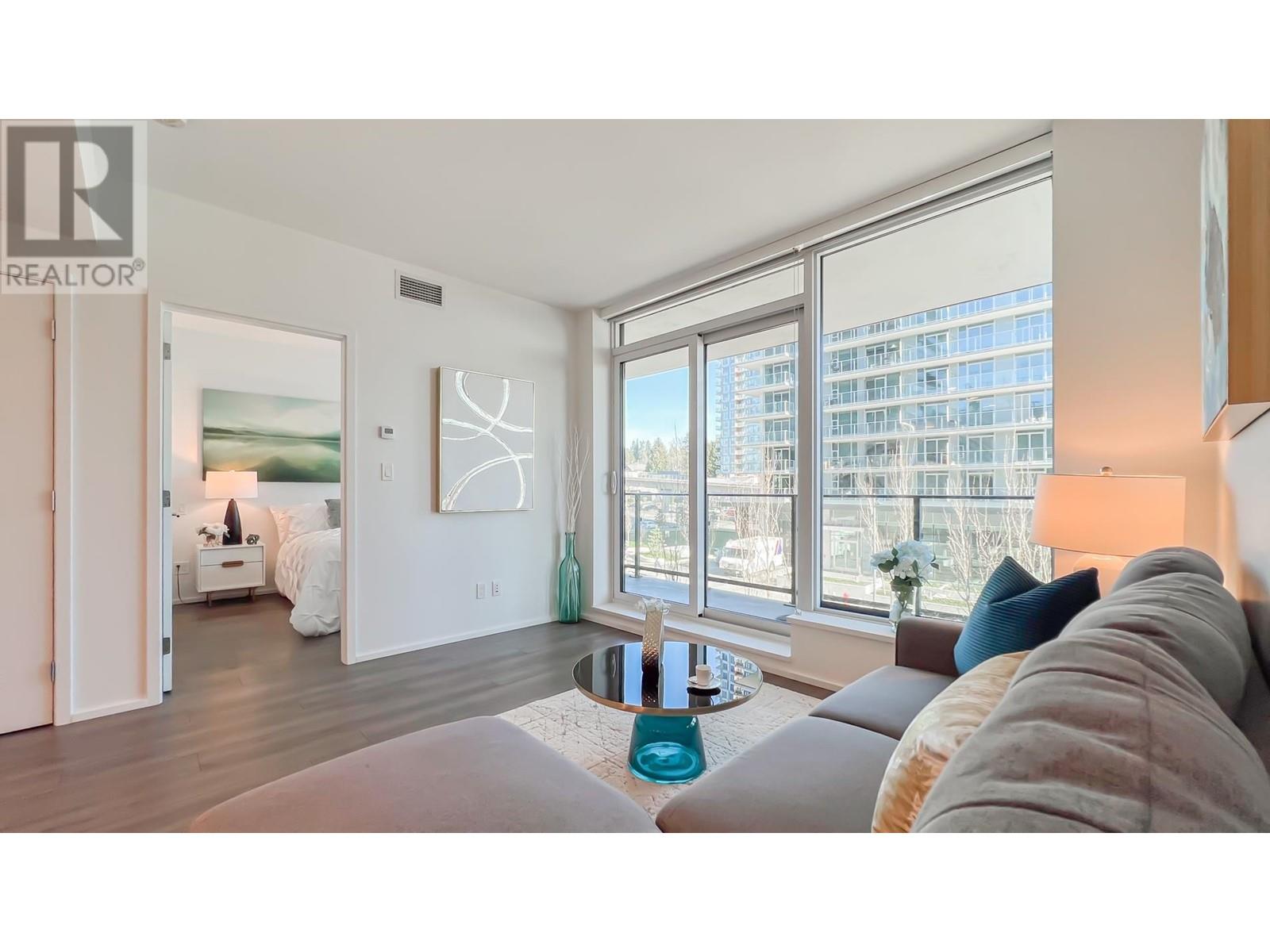 Listing Picture 12 of 35 : 309 3809 EVERGREEN PLACE, Burnaby / 本拿比 - 魯藝地產 Yvonne Lu Group - MLS Medallion Club Member