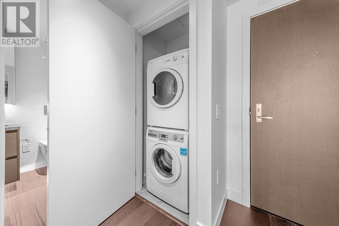 201 1561 W 57th Avenue, Vancouver, British Columbia  V6P 0H5 - Photo 12 - R2965492