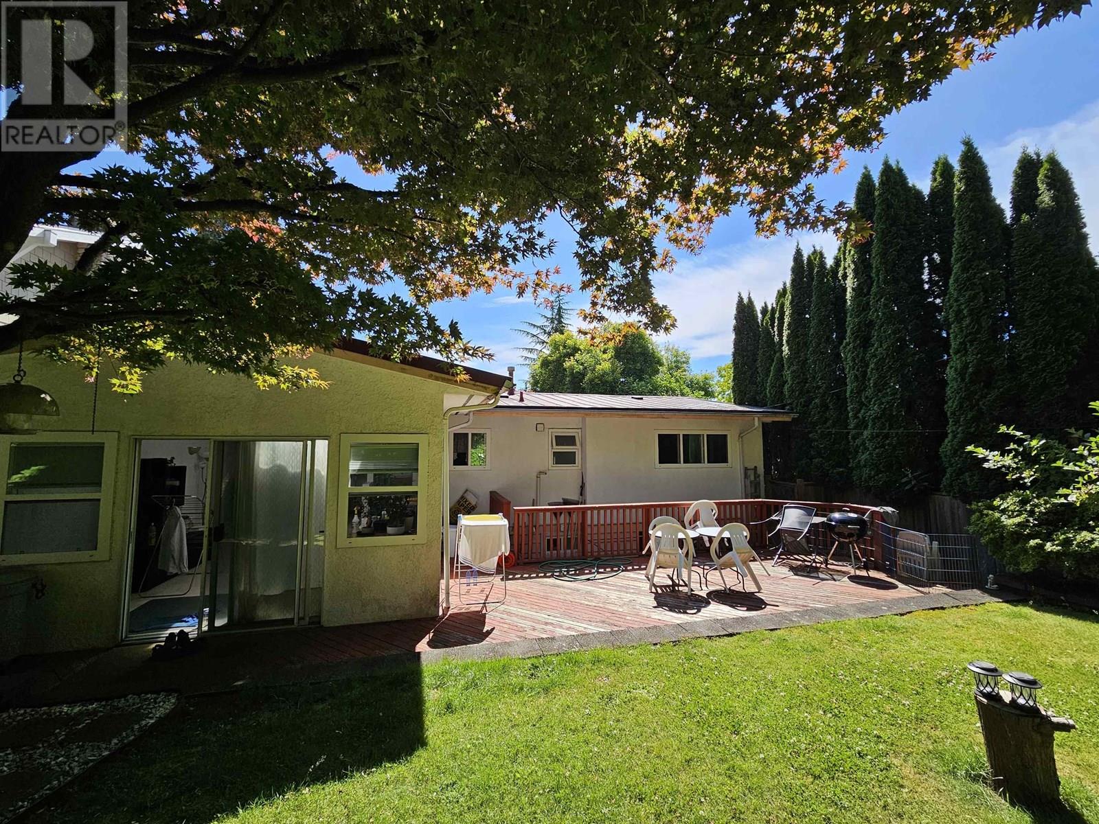 4263 Atlee Avenue, Burnaby, British Columbia  V5G 3R7 - Photo 8 - R2965564