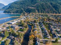 225 MIAMI RIVER DRIVE|Harrison Hot Springs, harrison hot springs, British Columbia