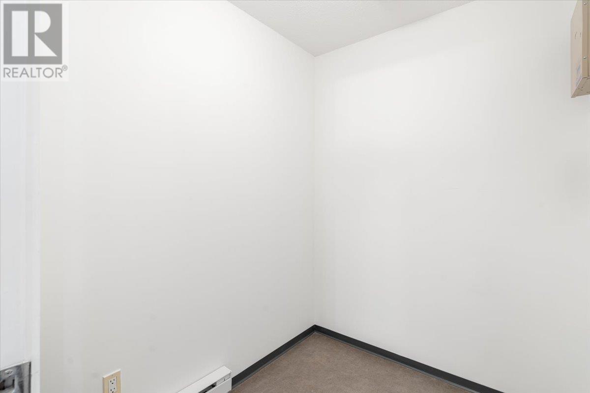 Listing Picture 21 of 26 : 210 205 E 10TH AVENUE, Vancouver / 溫哥華 - 魯藝地產 Yvonne Lu Group - MLS Medallion Club Member