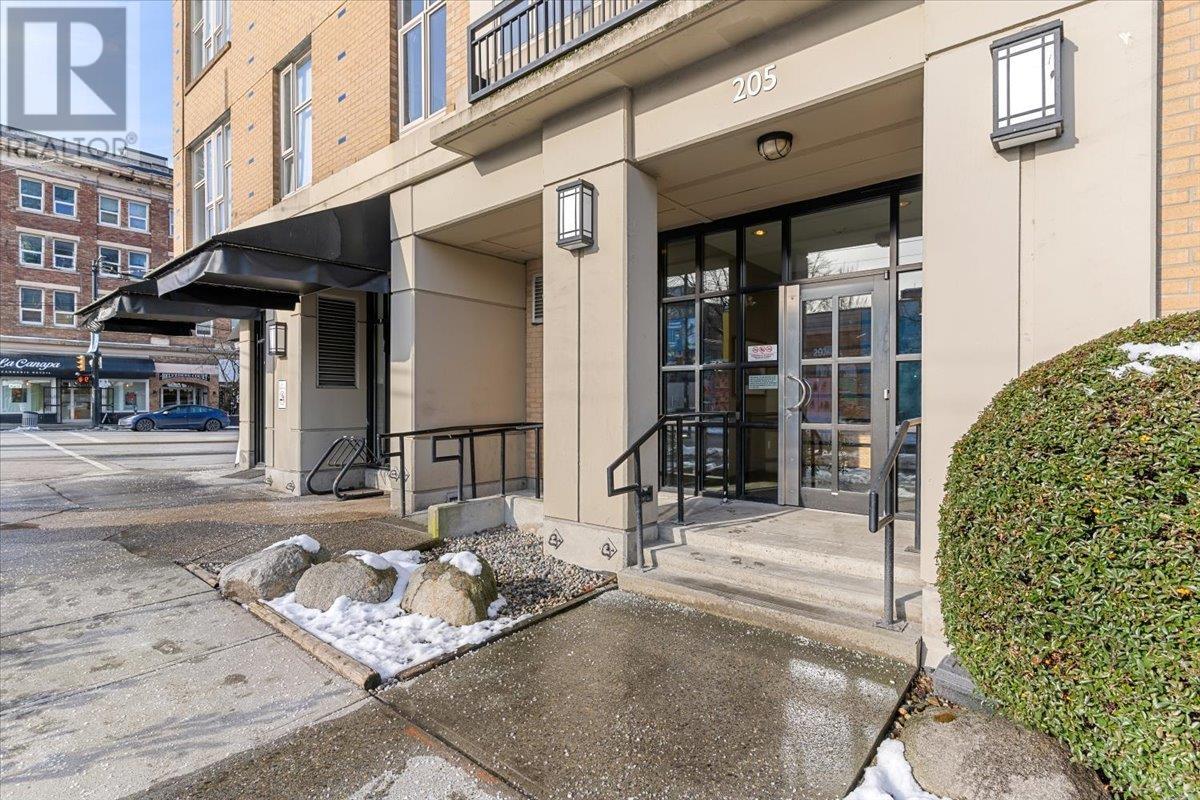 Listing Picture 24 of 26 : 210 205 E 10TH AVENUE, Vancouver / 溫哥華 - 魯藝地產 Yvonne Lu Group - MLS Medallion Club Member