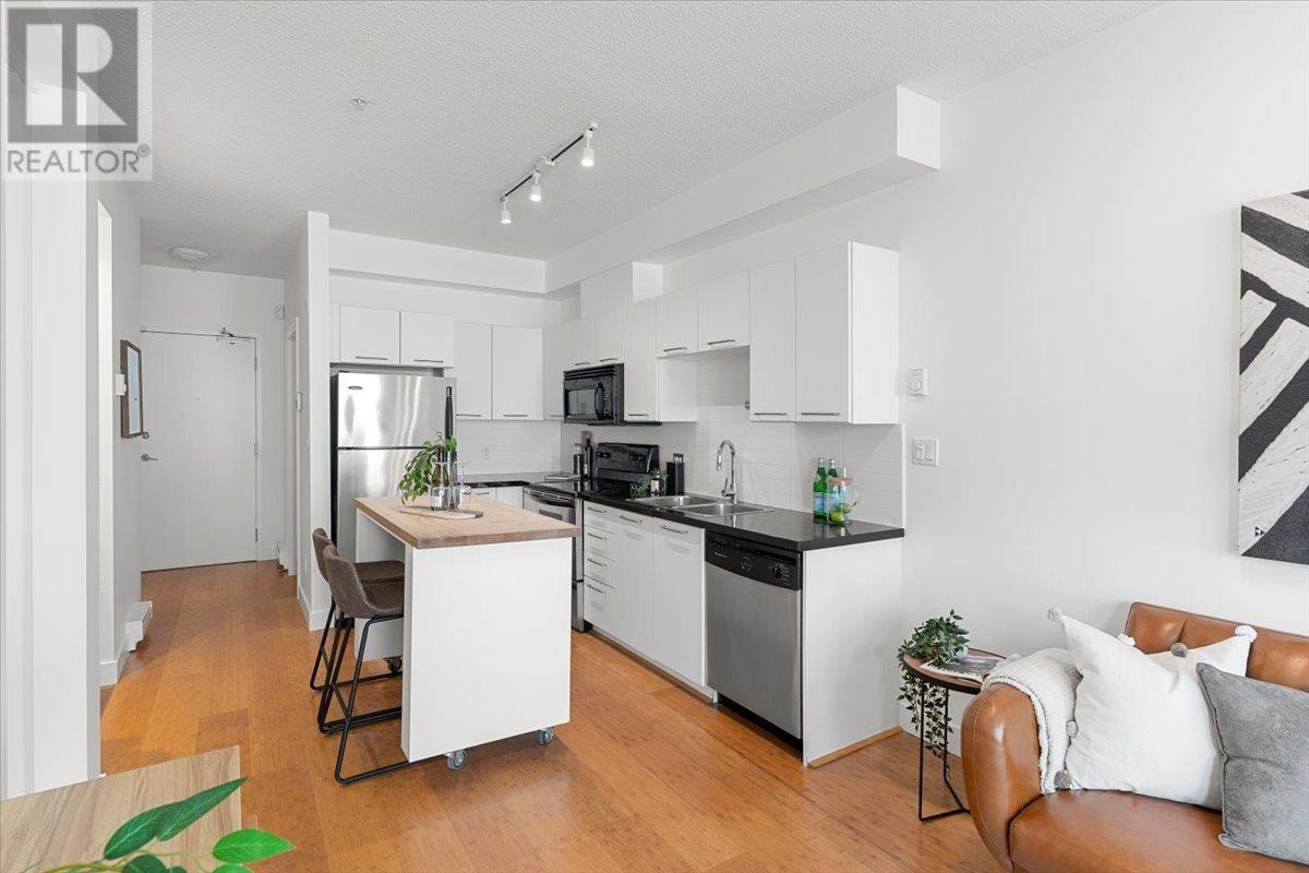 Listing Picture 4 of 26 : 210 205 E 10TH AVENUE, Vancouver / 溫哥華 - 魯藝地產 Yvonne Lu Group - MLS Medallion Club Member