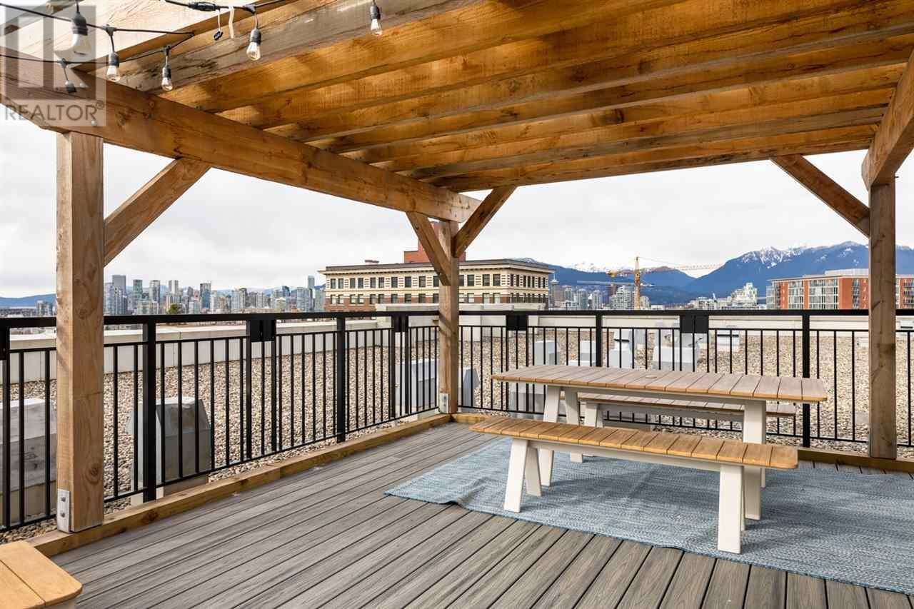 Listing Picture 22 of 26 : 210 205 E 10TH AVENUE, Vancouver / 溫哥華 - 魯藝地產 Yvonne Lu Group - MLS Medallion Club Member