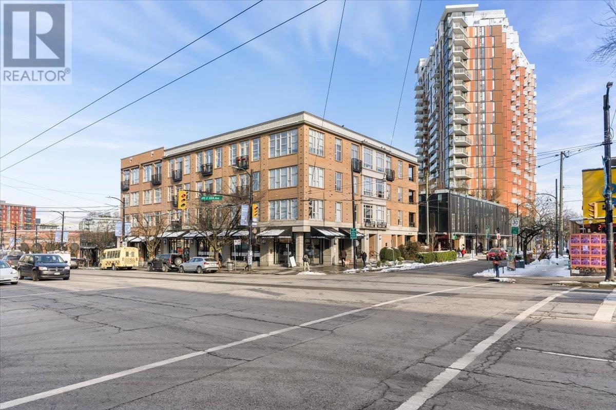 Listing Picture 25 of 26 : 210 205 E 10TH AVENUE, Vancouver / 溫哥華 - 魯藝地產 Yvonne Lu Group - MLS Medallion Club Member