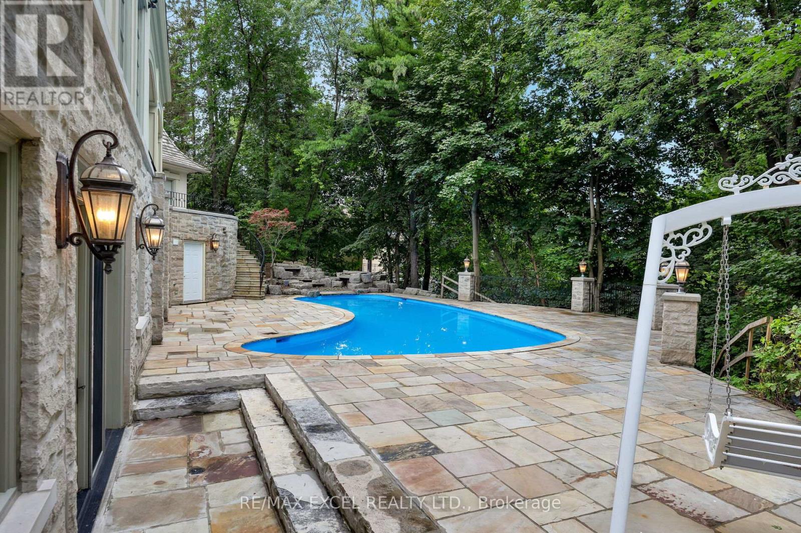 36 Old Yonge Street, Toronto, Ontario  M2P 1P7 - Photo 39 - C11966730