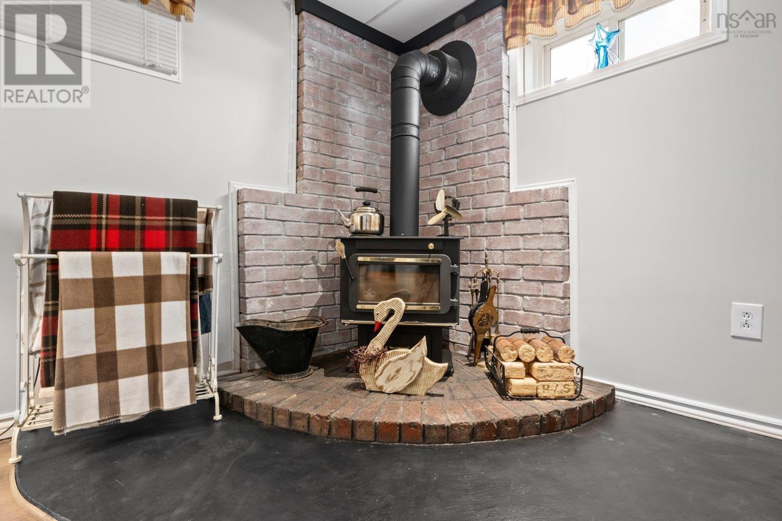 19 Sidney Crescent, Eastern Passage, Nova Scotia  B3G 1H8 - Photo 28 - 202502676