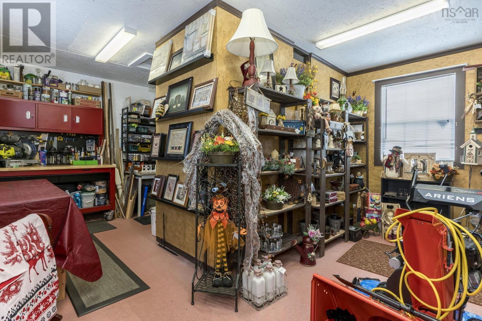 19 Sidney Crescent, Eastern Passage, Nova Scotia  B3G 1H8 - Photo 36 - 202502676