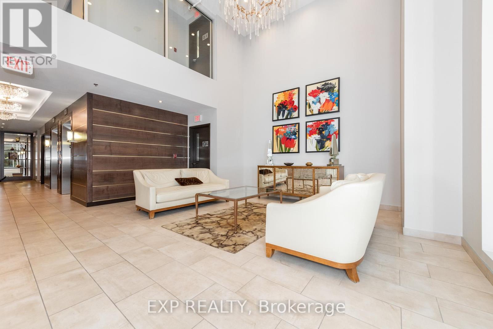 Property at 303 - 108 RICHMOND ROAD image 4