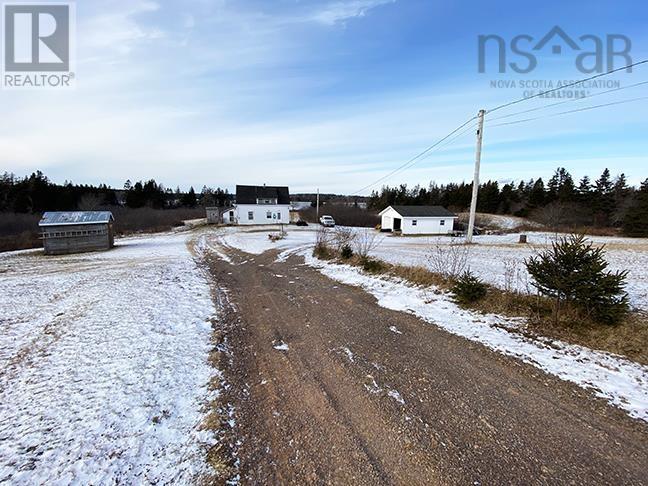 2289 Loch Lomond Road, Loch Lomond, Nova Scotia  B2E 1B9 - Photo 5 - 202501598