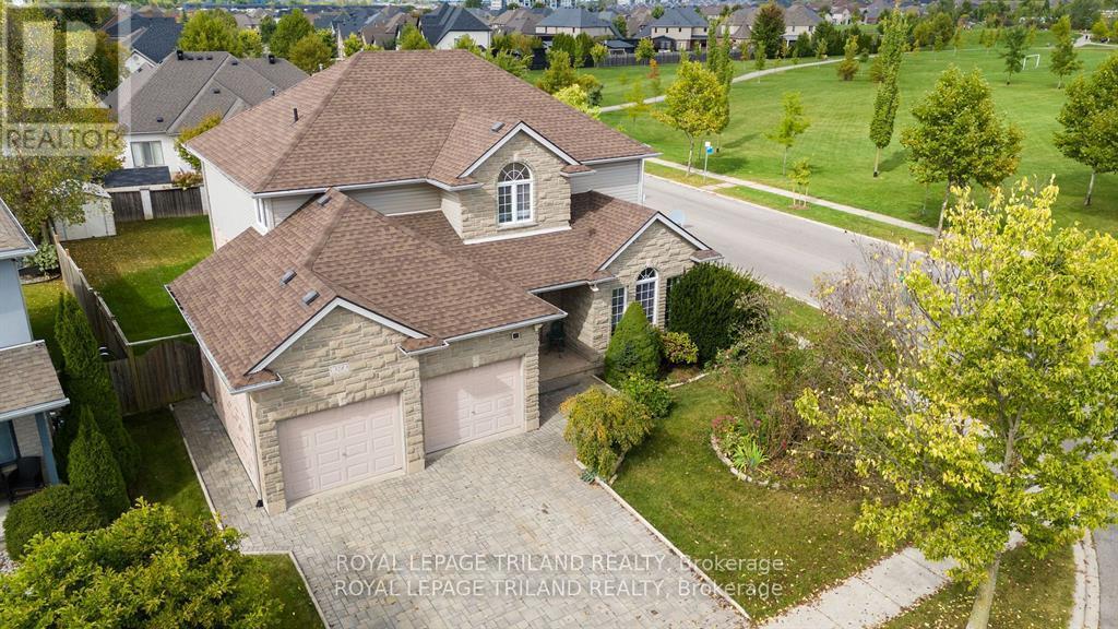 Property at 328 PLANE TREE DRIVE image 1