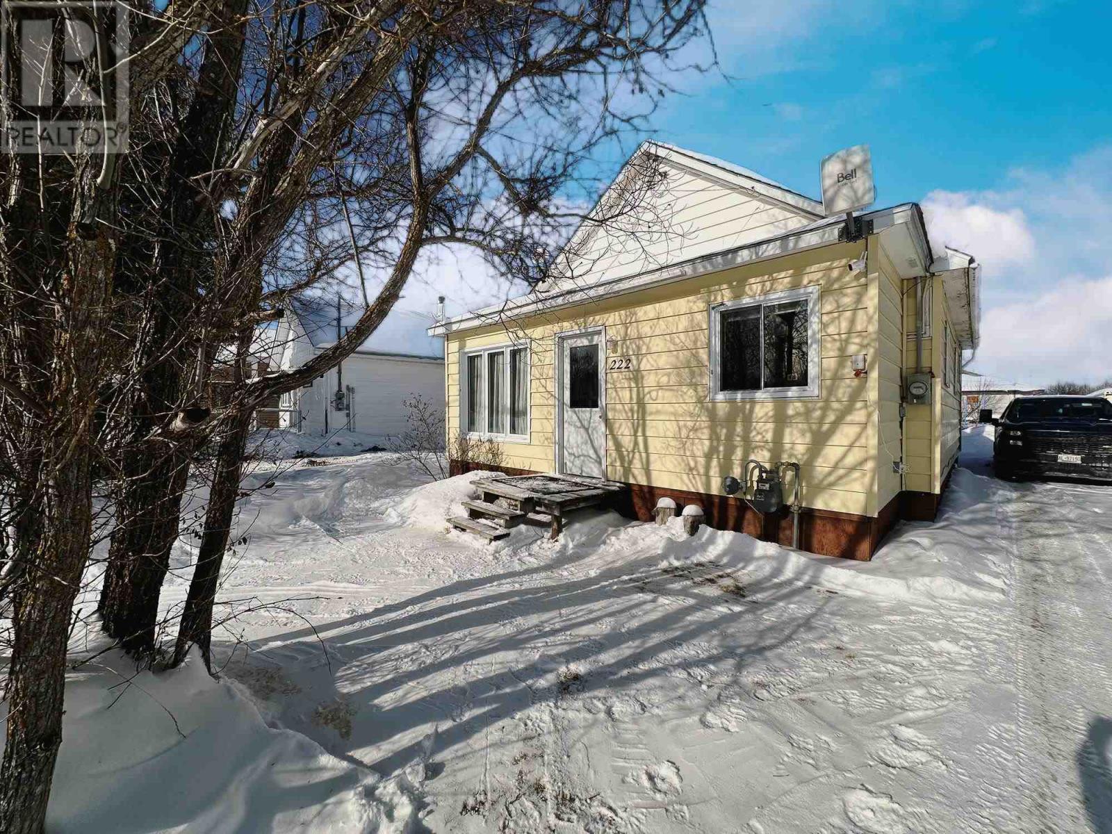 222 First Ave, Geraldton, Ontario  P0T 1M0 - Photo 2 - TB250267