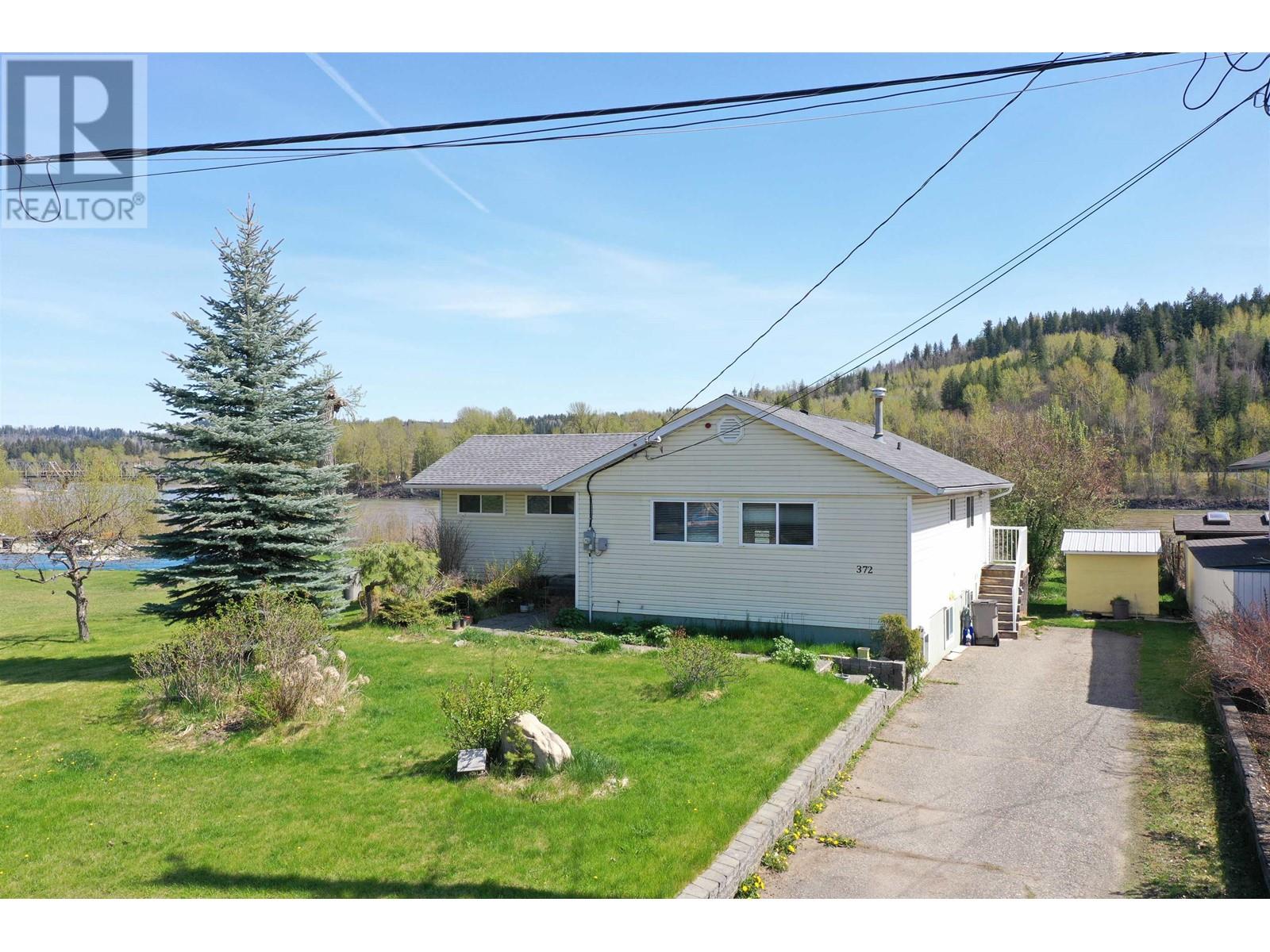 Property at 372 ROLPH STREET image 1