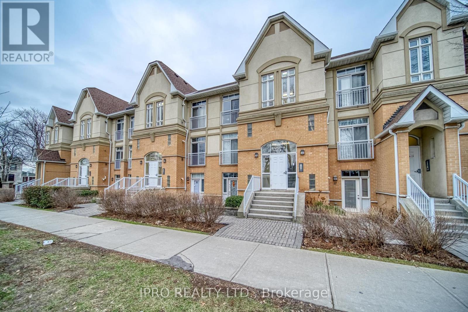 #2 - 1947 Lawrence Avenue, Toronto, Ontario  M9N 1H3 - Photo 1 - W11966406