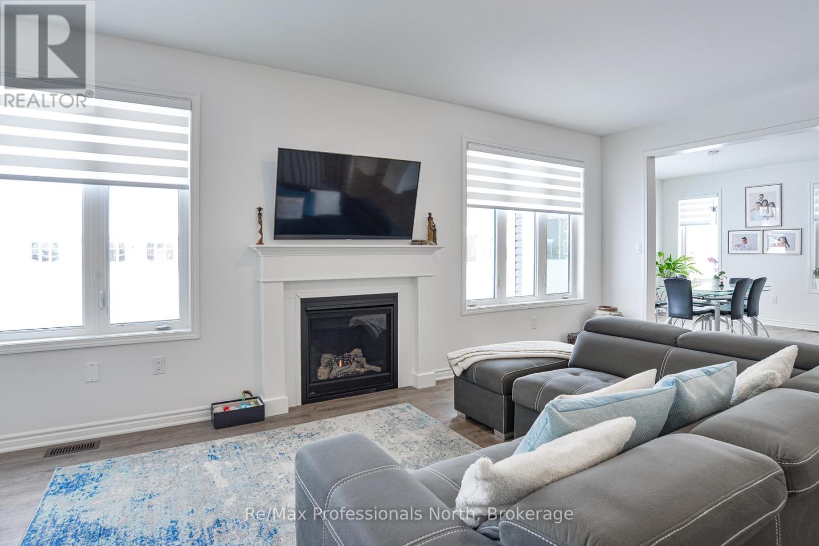 35 Dyer Crescent, Bracebridge, Ontario  P1L 0N4 - Photo 7 - X11947703
