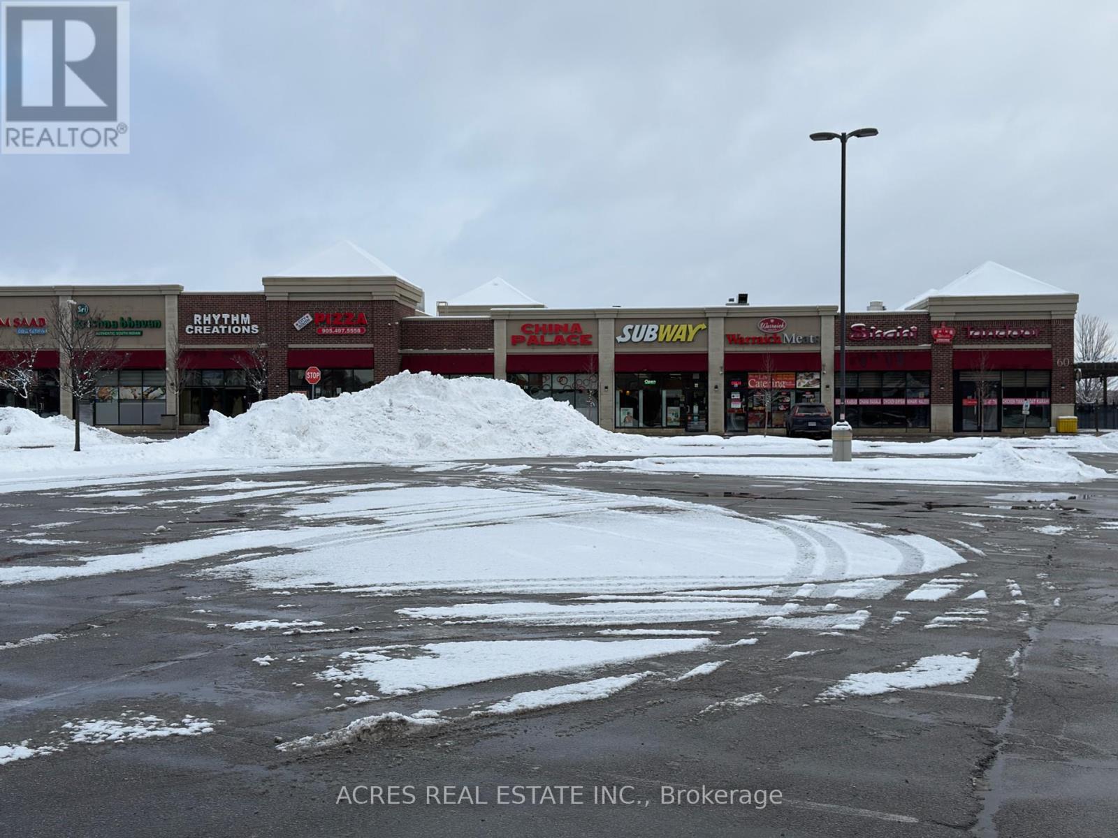 39 - 20 Cottrelle Boulevard, Brampton (Gore Industrial North), Ontario  L6S 0E1 - Photo 4 - W11966853