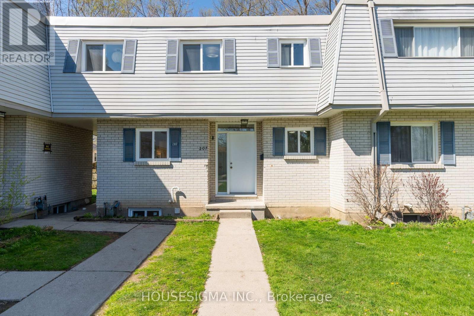 Property at 27 - 207 BOULLEE STREET image 2