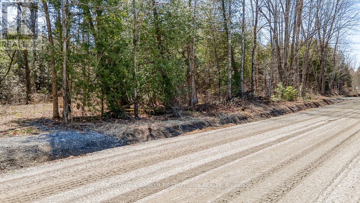 279 Brown Road, Montague, Ontario  K7A 4S4 - Photo 9 - X11966951