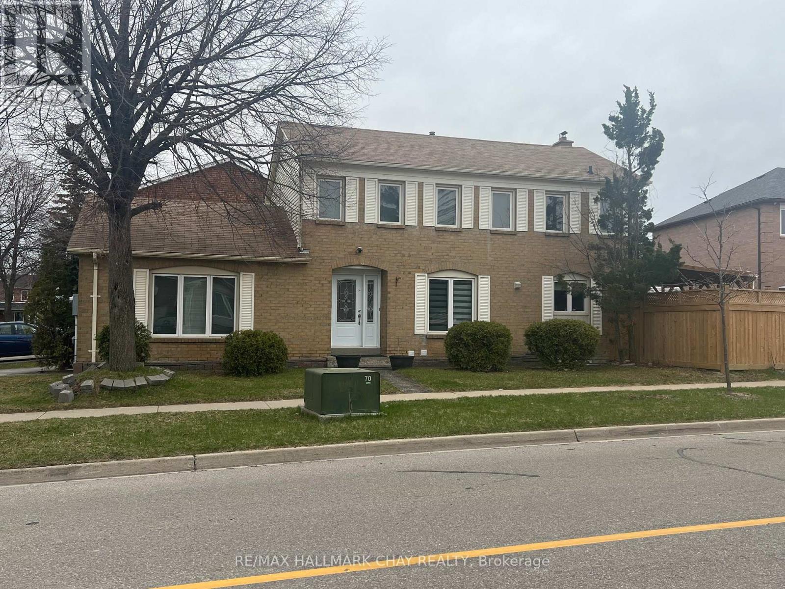 BASEMENT - 54 NIMROD CRESCENT, brampton (westgate), Ontario