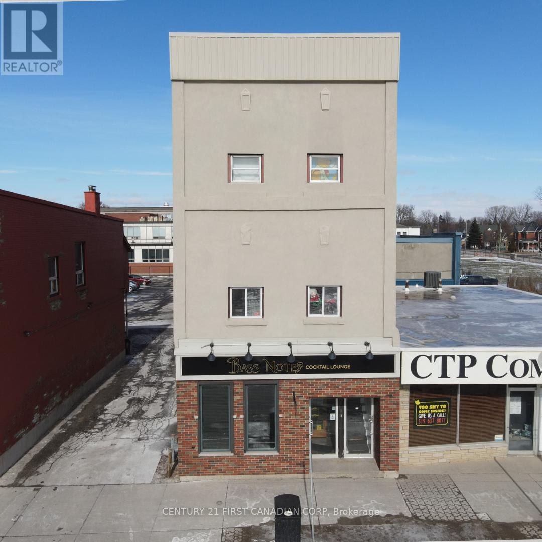 703 TALBOT STREET, St. Thomas, Ontario