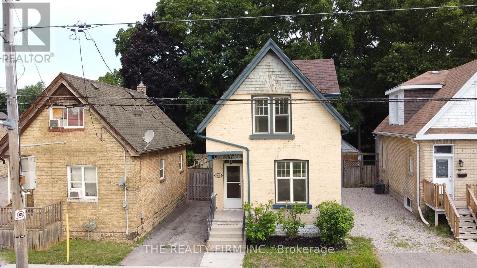Photo 3 of 39 for 1020 Trafalgar Street