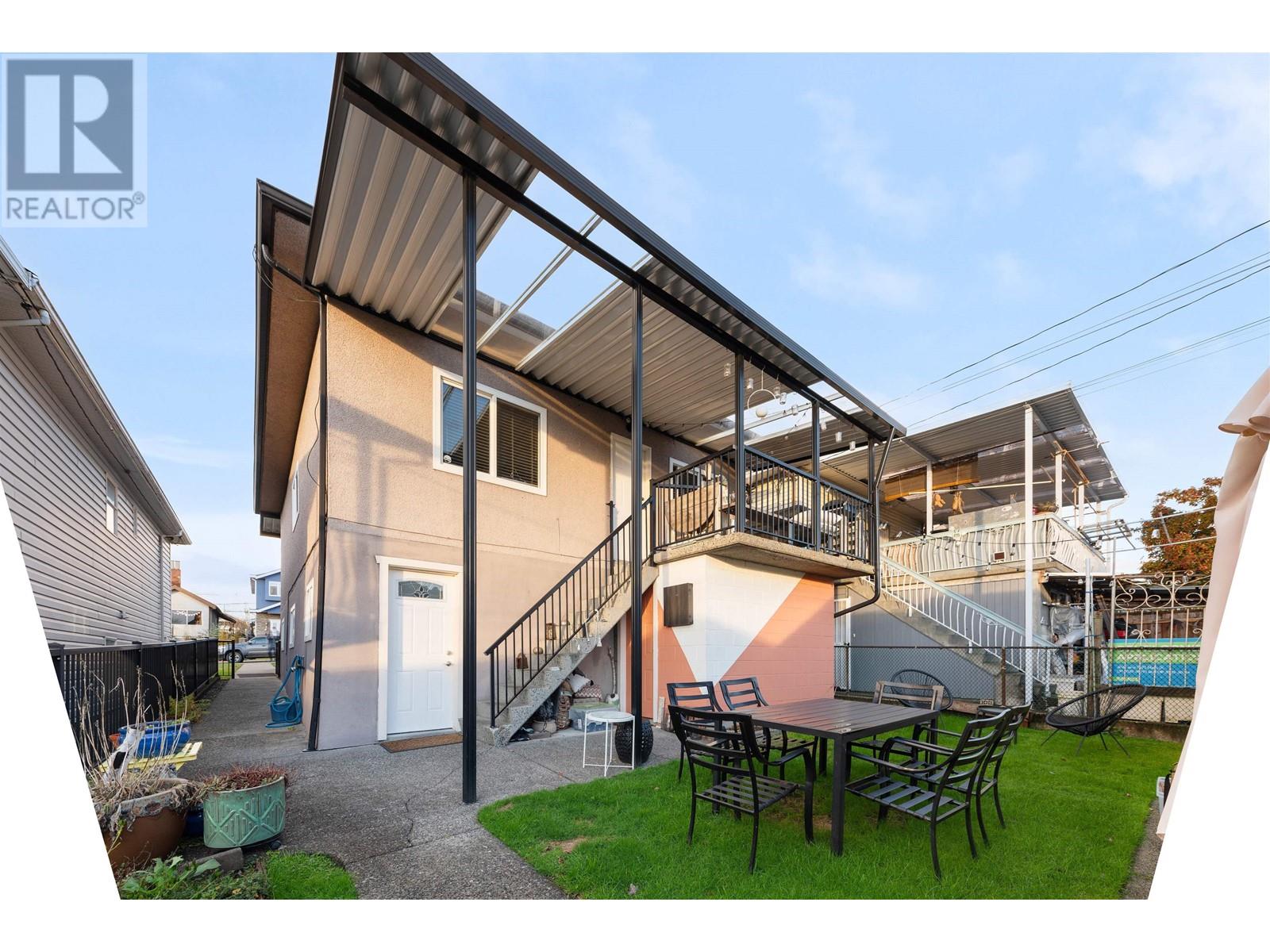 Listing Picture 19 of 23 : 2590 E GEORGIA STREET, Vancouver / 溫哥華 - 魯藝地產 Yvonne Lu Group - MLS Medallion Club Member