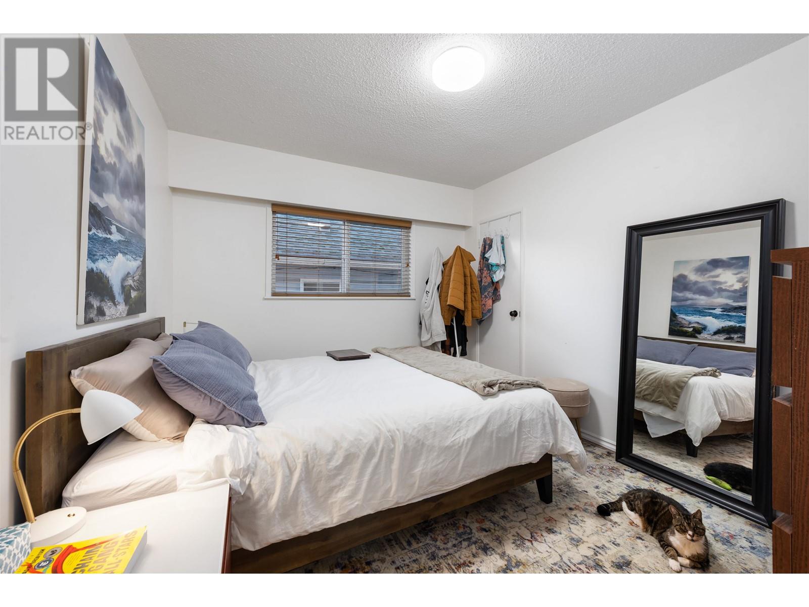 Listing Picture 9 of 23 : 2590 E GEORGIA STREET, Vancouver / 溫哥華 - 魯藝地產 Yvonne Lu Group - MLS Medallion Club Member