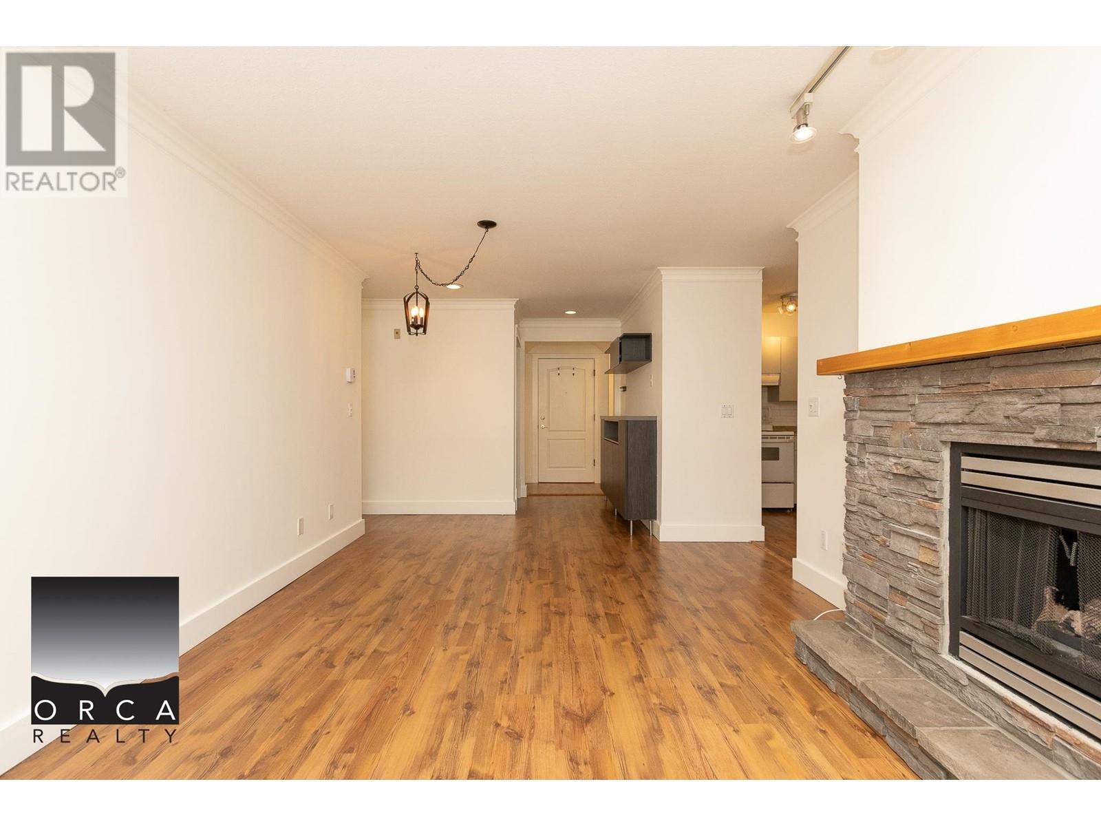 203 1523 Bowser Avenue, North Vancouver, British Columbia  V7P 2Y4 - Photo 7 - R2965627
