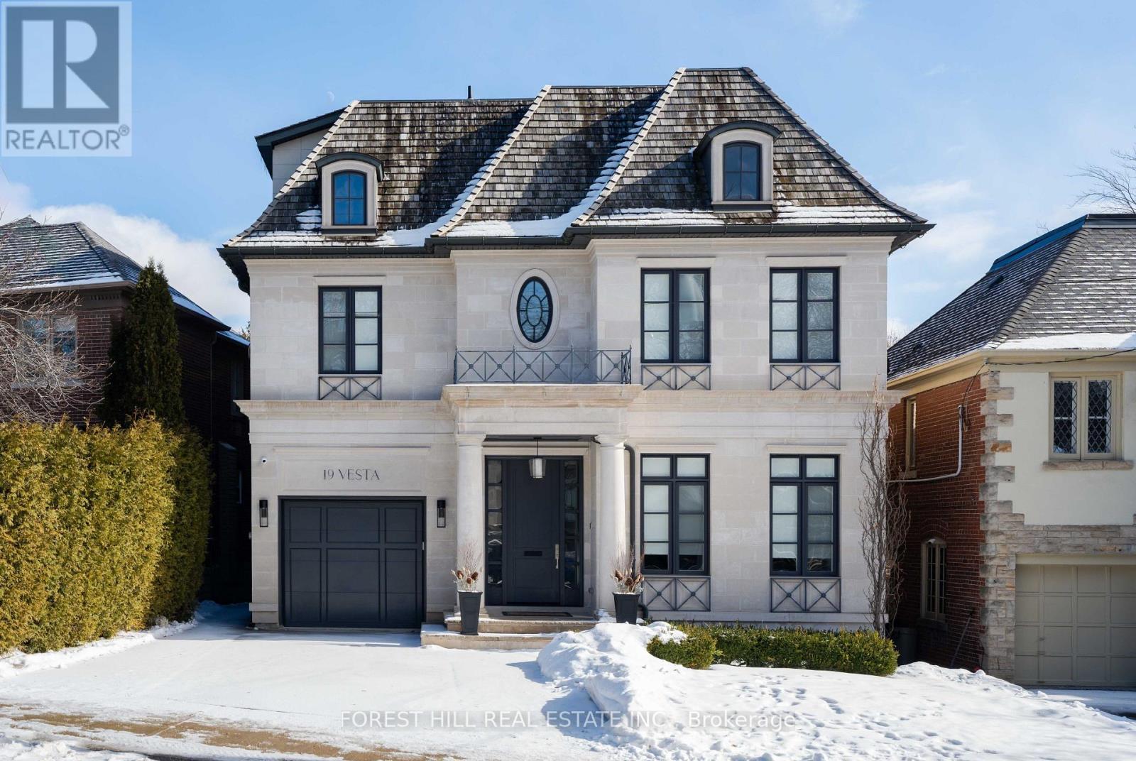 19 VESTA DRIVE, Toronto, Ontario