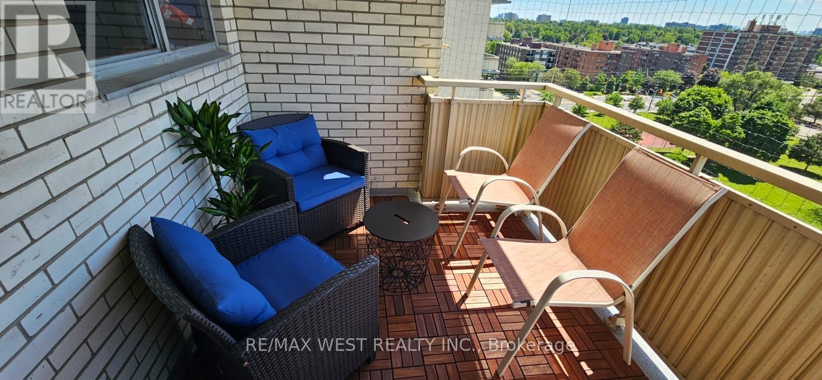 Property at 1105 - 340 DIXON ROAD image 5