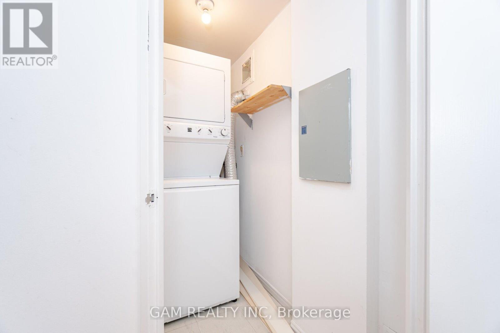 1516 - 7 Bishop Avenue, Toronto, Ontario  M2M 4J4 - Photo 16 - C11964169