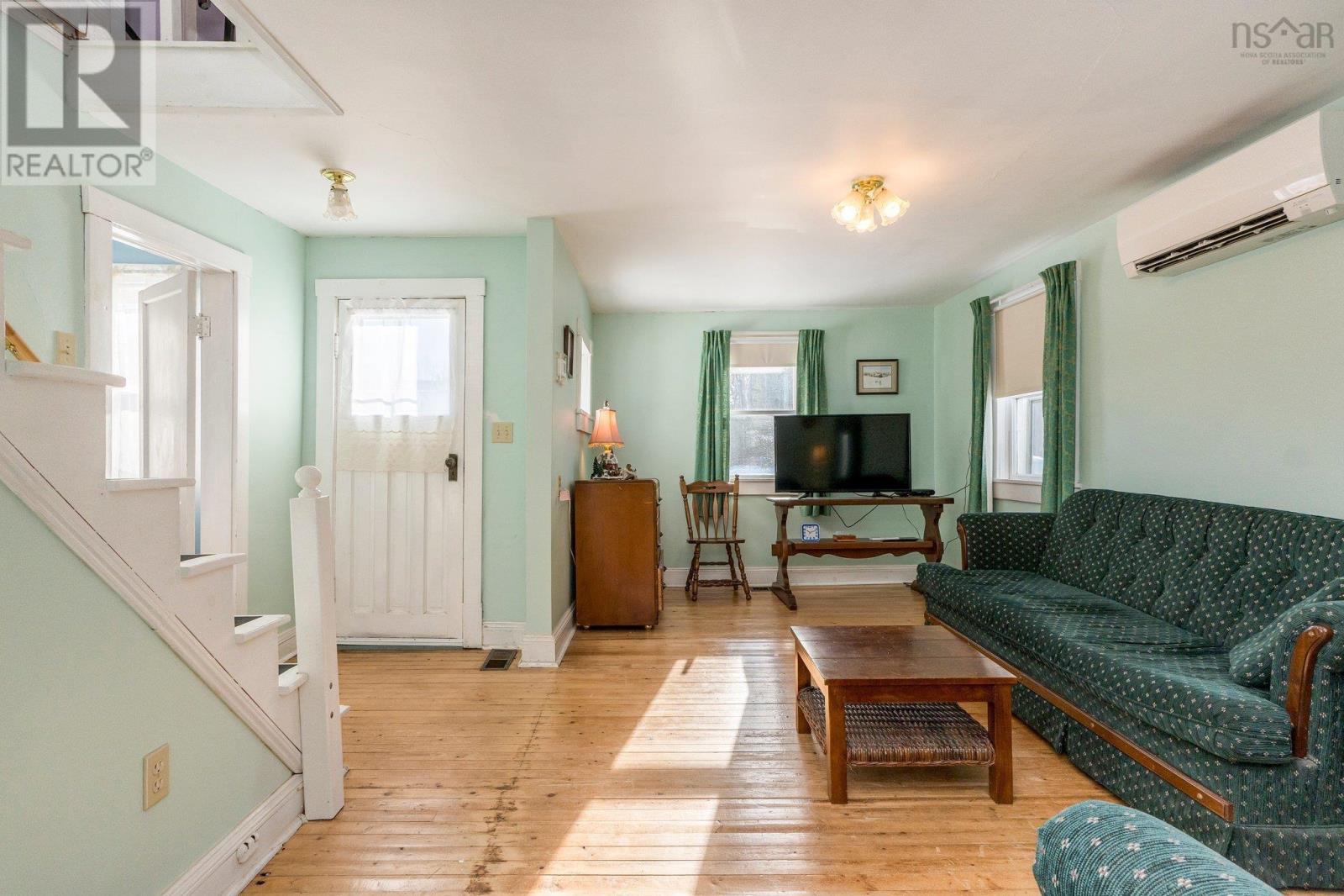 8431 Highway 215, Cambridge, Nova Scotia  B0N 2R0 - Photo 12 - 202502689