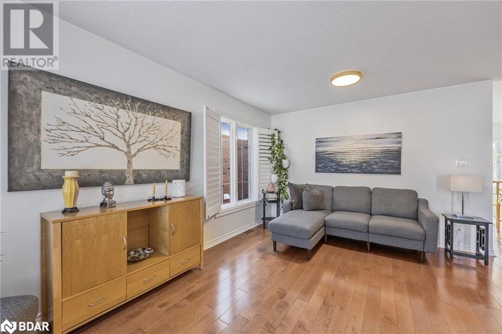 146 Columbia Road, Barrie, Ontario  L4N 8E3 - Photo 7 - 40697253