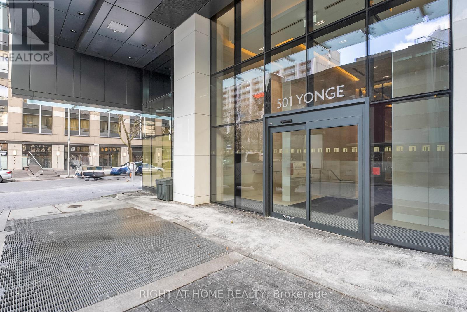 1212 - 501 Yonge Street, Toronto, Ontario  M4Y 0G8 - Photo 2 - C11967265