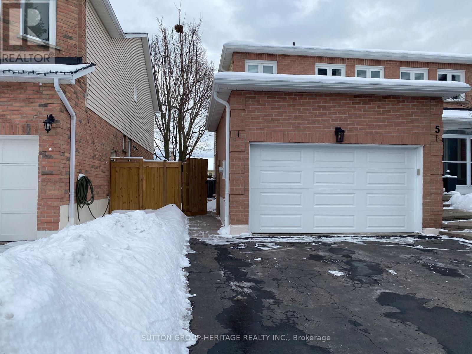 Basement - 5 Ennisclare Place, Whitby, Ontario  L1R 1P7 - Photo 2 - E11967249