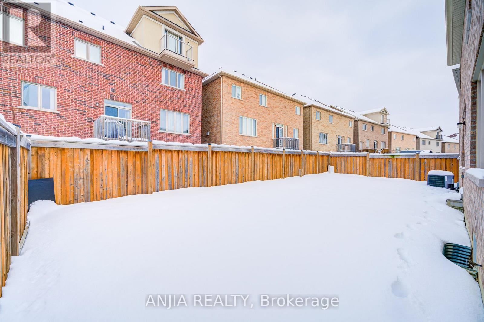 925 Ernest Cousins Circle, Newmarket, Ontario  L3X 0B7 - Photo 39 - N11967179