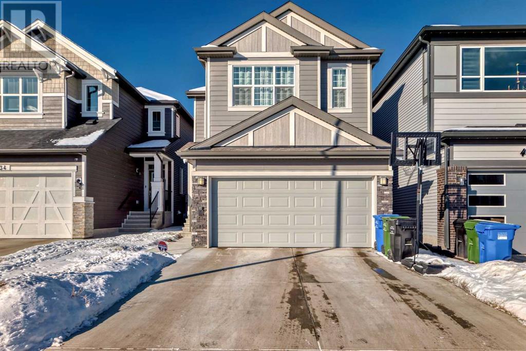 Property at 40 walcrest Row SE image 1