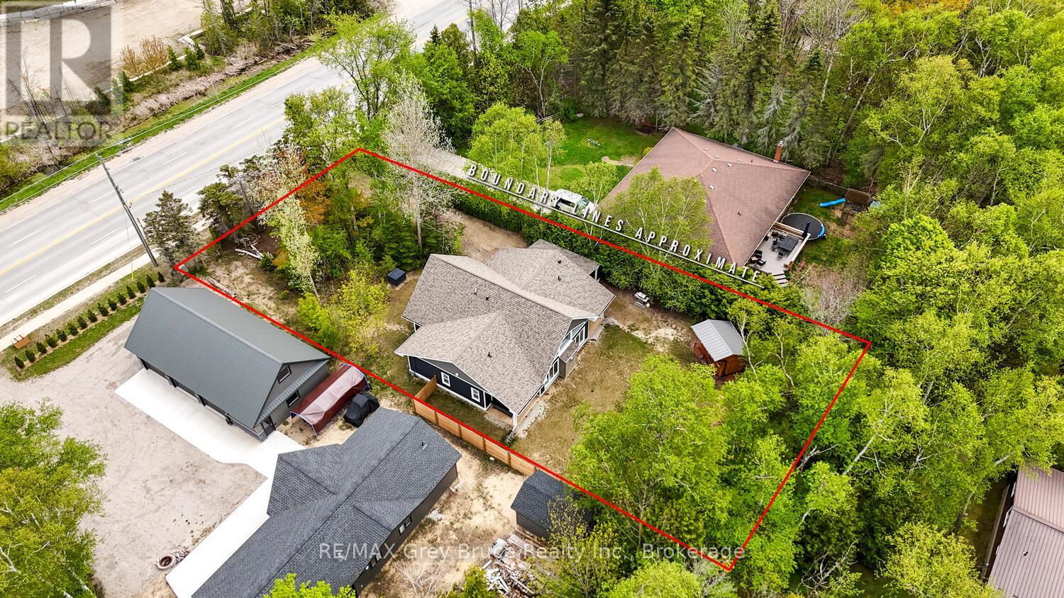 32 Southampton Parkway, South Bruce Peninsula, Ontario  N0H 2G0 - Photo 46 - X11967389
