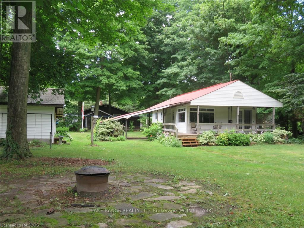 303 Sauk Court, Huron-Kinloss, Ontario  N2Z 2X3 - Photo 25 - X10847692