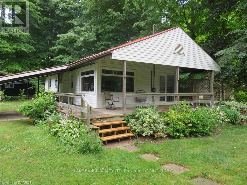 303 Sauk Court, Huron-Kinloss, Ontario  N2Z 2X3 - Photo 5 - X10847692