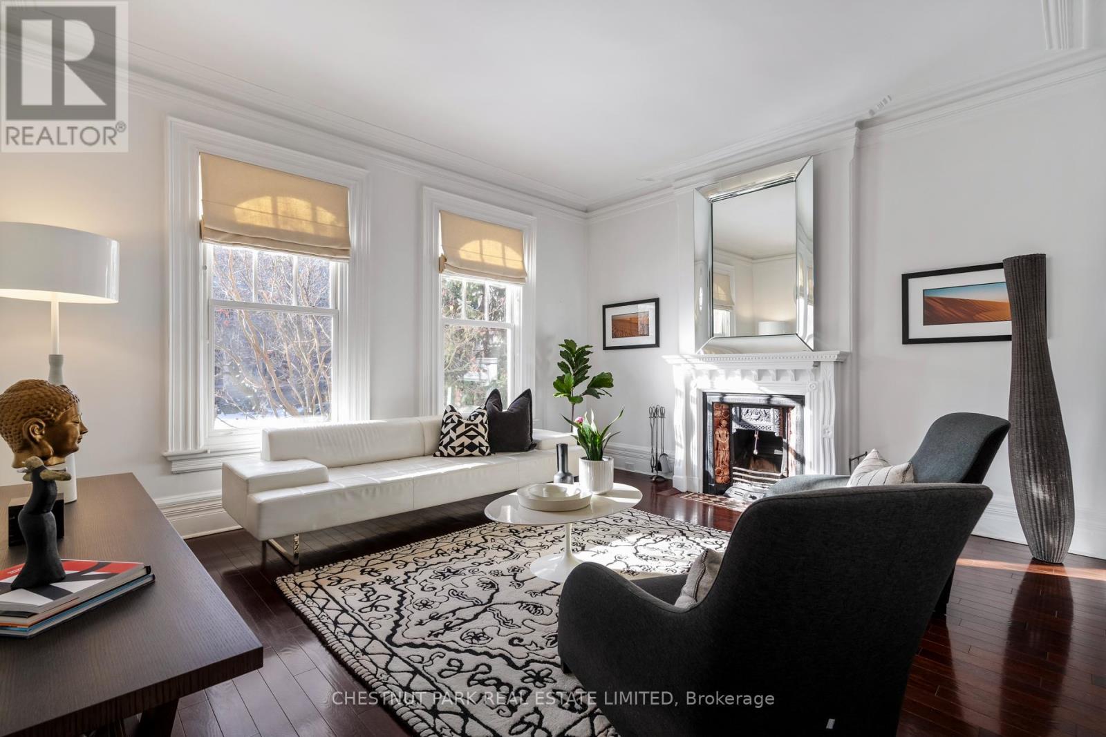 Property at 1 HAWTHORN AVENUE image 5
