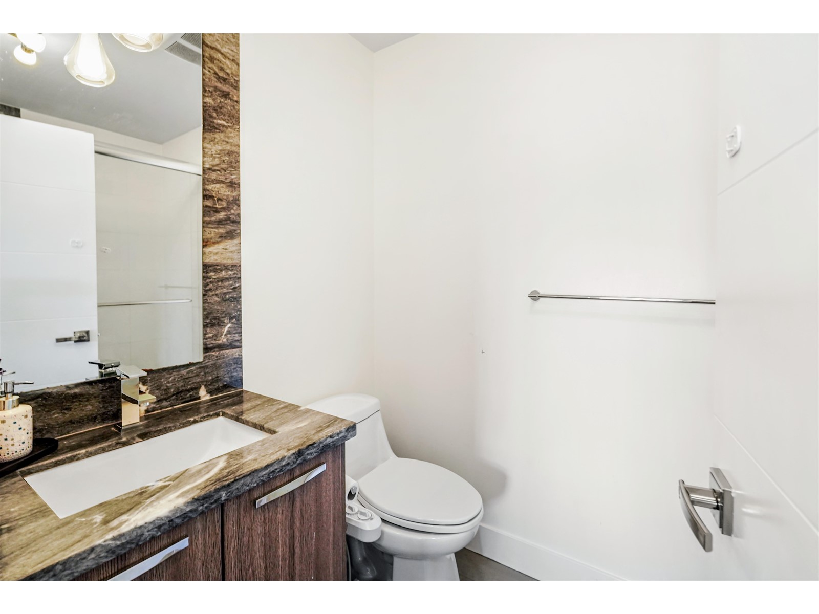 17 6350 142 Street, Surrey, British Columbia  V3X 1B8 - Photo 11 - R2964957