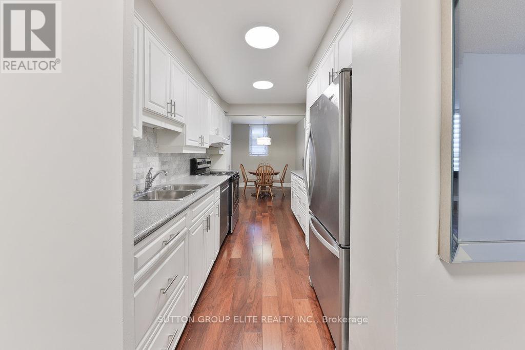 704 - 39 Stavebank Road, Mississauga, Ontario  L5G 4V5 - Photo 14 - W11967428